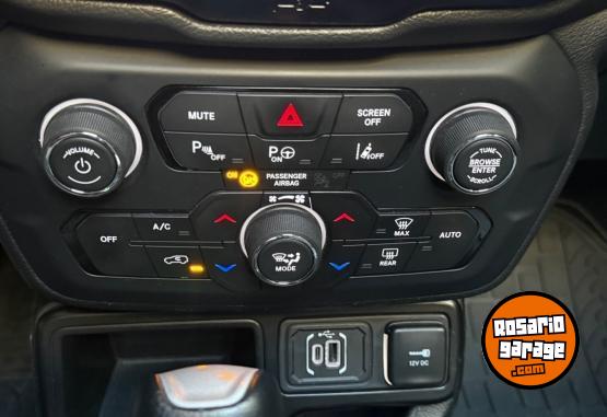 Camionetas - Jeep Renegade Longitude T270 2024 Nafta 26500Km - En Venta