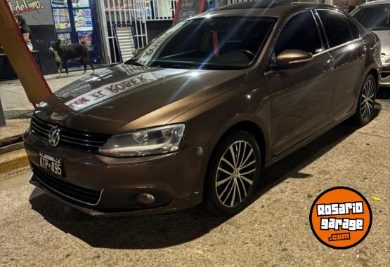 Autos - Volkswagen Vento 2012 Nafta 140000Km - En Venta