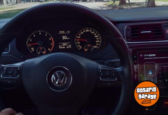 Autos - Volkswagen Vento 2012 Nafta 140000Km - En Venta