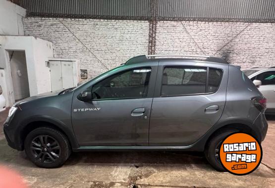 Autos - Renault Sandero stepway 1.6 inten 2023 Nafta 42000Km - En Venta