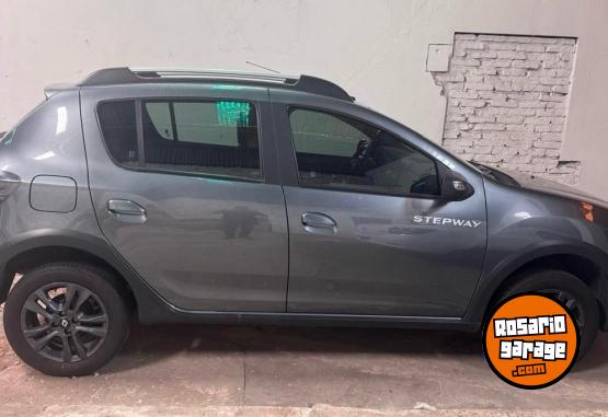 Autos - Renault Sandero stepway 1.6 inten 2023 Nafta 42000Km - En Venta