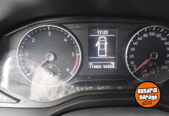 Camionetas - Volkswagen Amarok 2023 Diesel 114000Km - En Venta