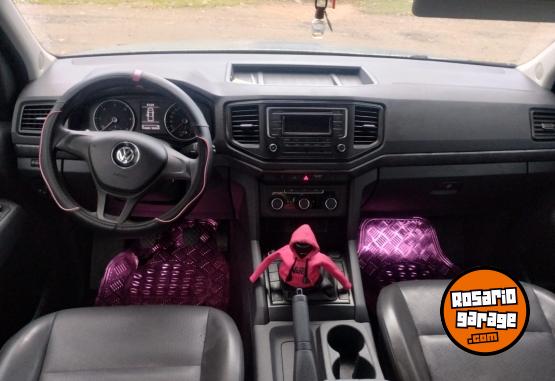 Camionetas - Volkswagen Amarok 2023 Diesel 114000Km - En Venta