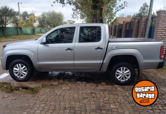 Camionetas - Volkswagen Amarok 2023 Diesel 114000Km - En Venta