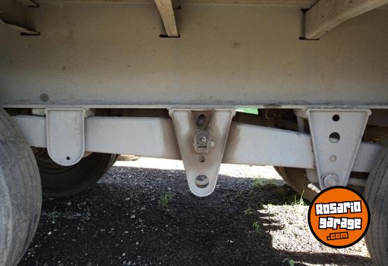 Camiones y Gr�as - Semirremolque Randon - En Venta