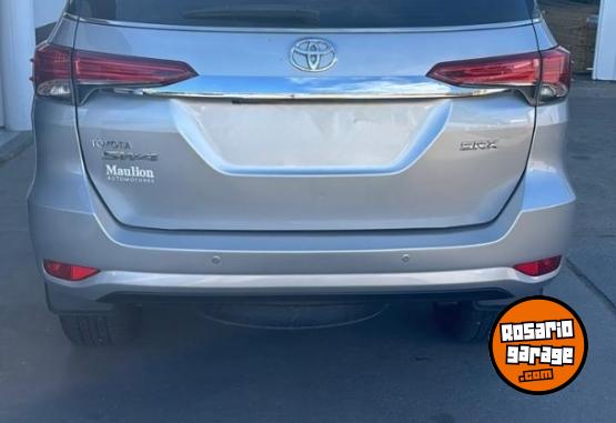 Camionetas - Toyota Sw4 srx 2017 Diesel 140000Km - En Venta