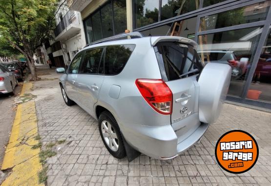 Camionetas - Toyota Rav4 2.4 AT 4x4 2008 Nafta 167000Km - En Venta