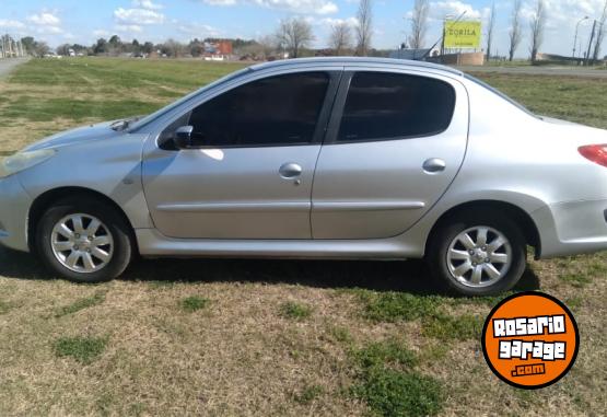 Autos - Peugeot 207 compac 2010 Nafta  - En Venta