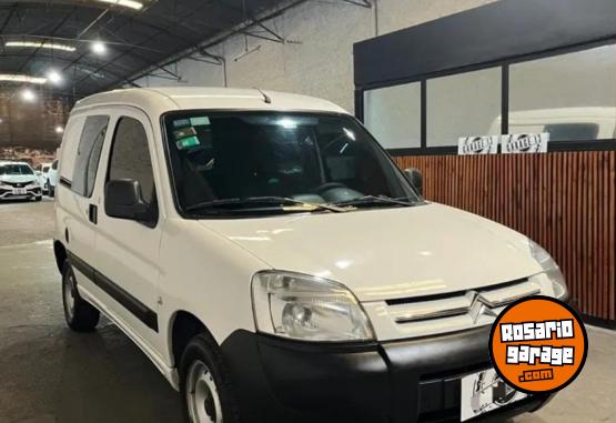Utilitarios - Citroen Berlingo 2020 Diesel 200000Km - En Venta