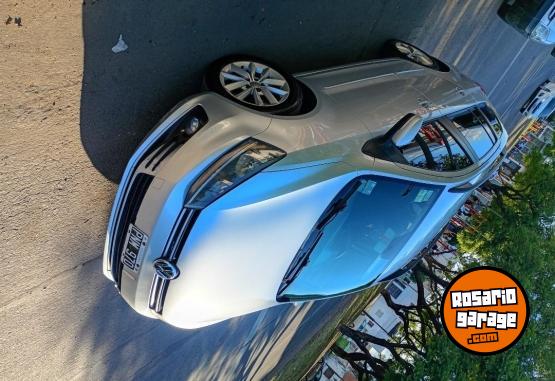 Autos - Volkswagen Suran 2016 Nafta 164000Km - En Venta