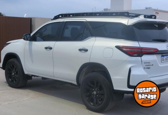Camionetas - Toyota Sw4 SRX 2024 Diesel 50000Km - En Venta