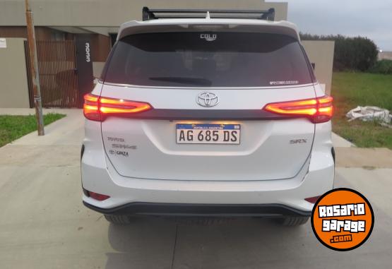 Camionetas - Toyota Sw4 SRX 2024 Diesel 50000Km - En Venta