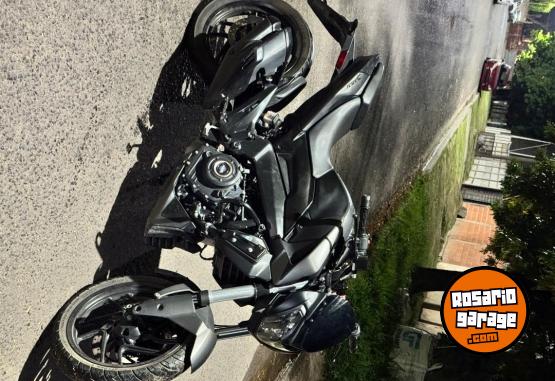 Motos - Bajaj Dominar 2022 Nafta 18000Km - En Venta