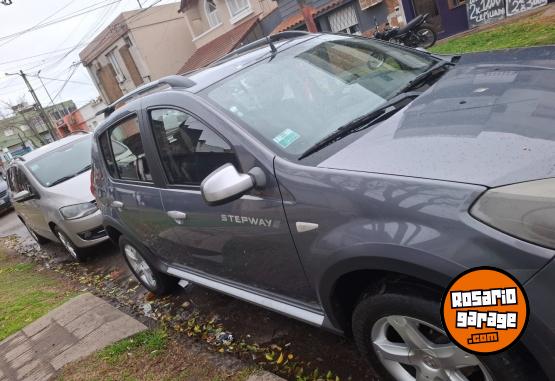 Autos - Renault Sandero stedway 2009 Nafta 186400Km - En Venta