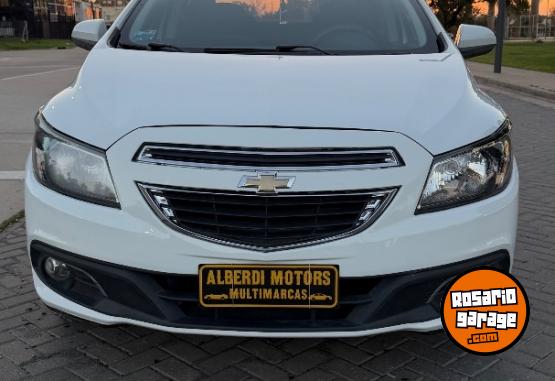 Autos - Chevrolet PRISMA 1.4 LTZ 2015 Nafta 120000Km - En Venta