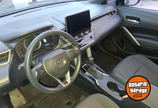 Autos - Toyota Corolla Cross XLI 2022 Nafta 46000Km - En Venta