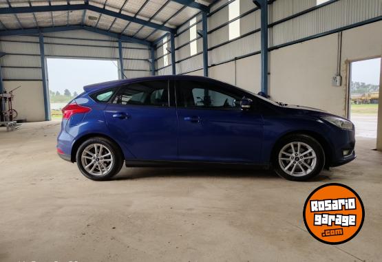 Autos - Ford Focus 2017 Nafta 93000Km - En Venta