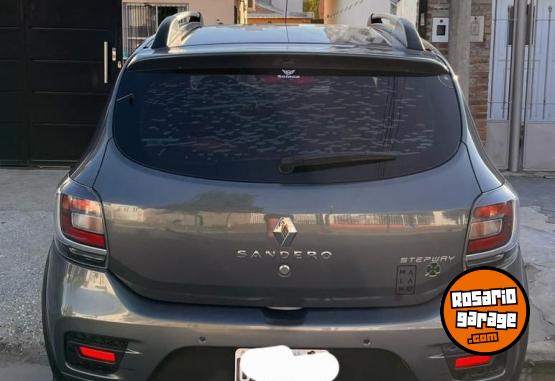 Autos - Renault Sandero Stepway Privilege 2015 Nafta 57000Km - En Venta