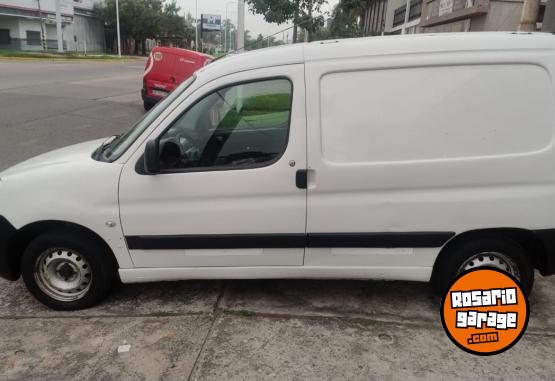 Utilitarios - Peugeot Partner 2013 Diesel 167500Km - En Venta