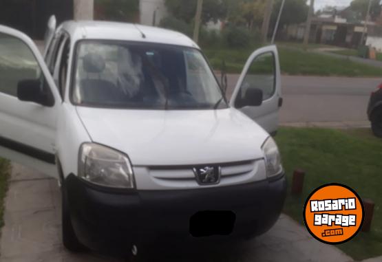 Utilitarios - Peugeot Partner 2013 Diesel 167500Km - En Venta