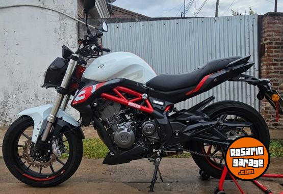 Motos - Benelli 302S 2021 Nafta 14300Km - En Venta