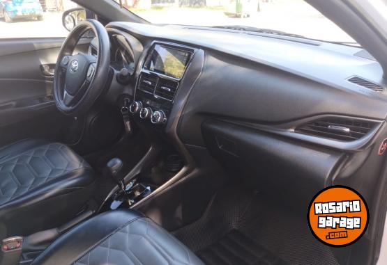 Autos - Toyota Yaris Xs 2025 Nafta 68000Km - En Venta