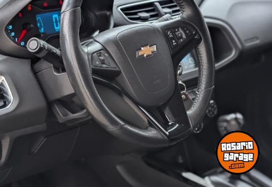 Autos - Chevrolet Onix 2017 Nafta 82000Km - En Venta
