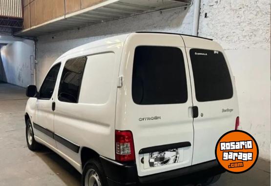 Utilitarios - Citroen Berlingo 2020 Diesel 200000Km - En Venta