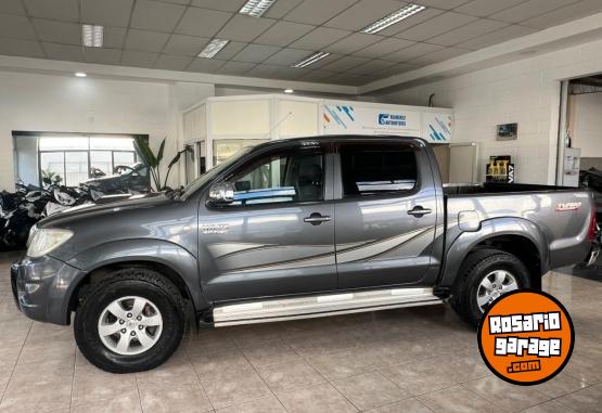 Camionetas - Toyota HILUX SRV 2011 Diesel 237561Km - En Venta