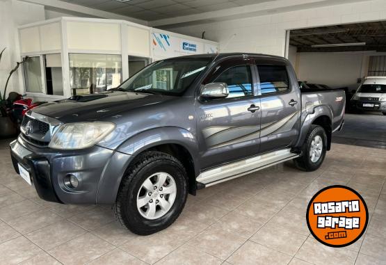Camionetas - Toyota HILUX SRV 2011 Diesel 237561Km - En Venta