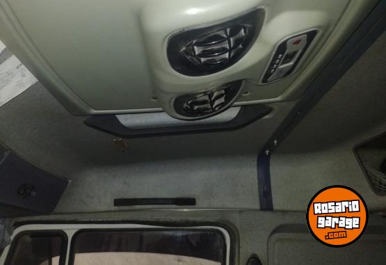 Camiones y Gr�as - Mercedes Benz 1634 y Montenegro de 9,30 metros baranda volcable (artillero) - En Venta