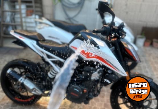 Motos - Ktm Duke 390 2022 Nafta 24900Km - En Venta