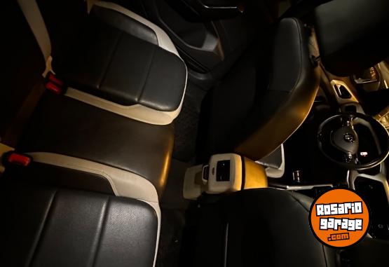 Autos - Volkswagen t cross 2020 Nafta 110000Km - En Venta