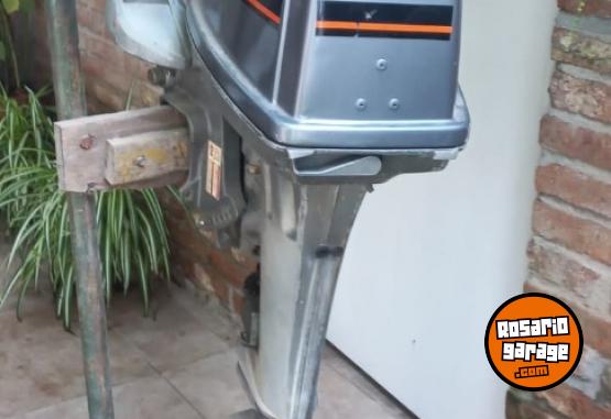 Otros (N�utica) - Vendo motor fuera de borda 15hp 2t - En Venta