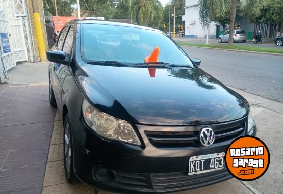 Autos - Volkswagen Voyage 2011 Nafta 110000Km - En Venta
