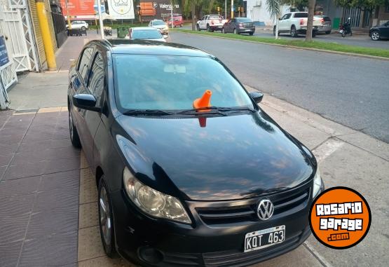 Autos - Volkswagen Voyage 2011 Nafta 110000Km - En Venta