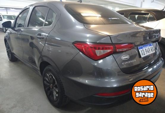 Autos - Fiat Cronos Drive 1.3 2019 Nafta 84300Km - En Venta