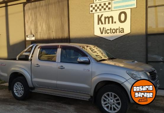 Camionetas - Toyota SRV 3.0T 4x2 2013 Diesel 236000Km - En Venta