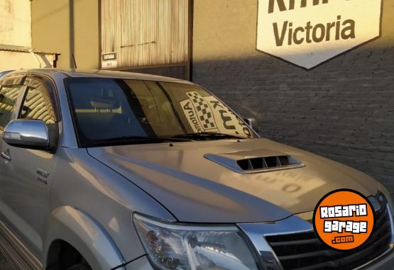 Camionetas - Toyota SRV 3.0T 4x2 2013 Diesel 236000Km - En Venta