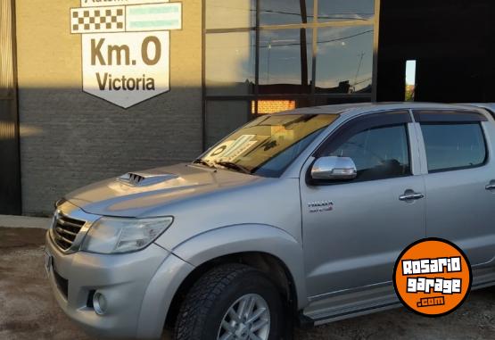 Camionetas - Toyota SRV 3.0T 4x2 2013 Diesel 236000Km - En Venta