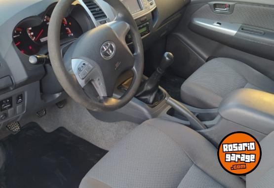 Camionetas - Toyota SRV 3.0T 4x2 2013 Diesel 236000Km - En Venta