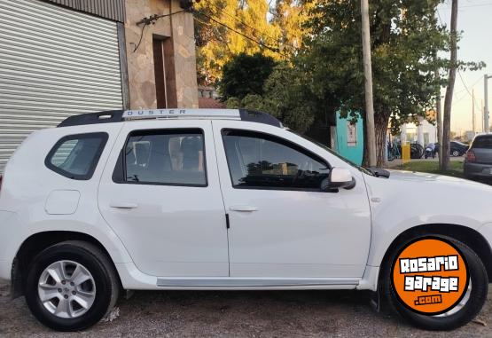 Autos - Renault DUSTER 2017 GNC  - En Venta