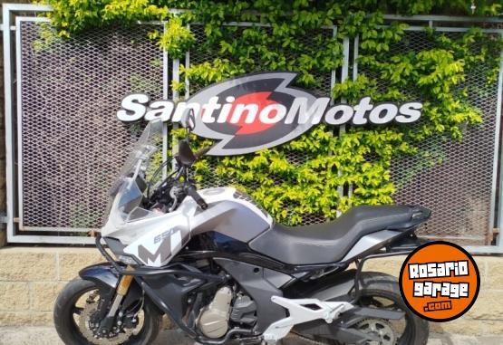 Motos - CF MT 650 CC 2023 Nafta 11197Km - En Venta
