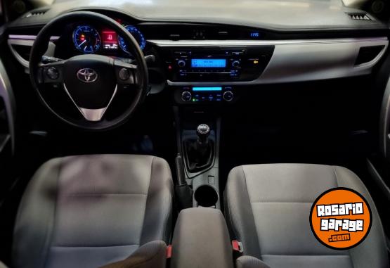 Autos - Toyota COROLLA XEI 1.8L MANUAL 2015 Nafta 110000Km - En Venta
