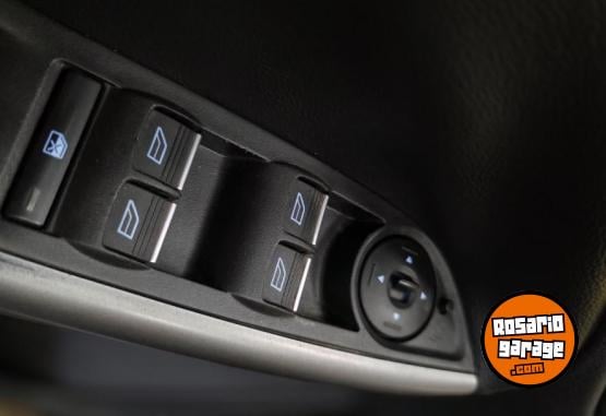 Autos - Ford FOCUS SE PLUS 2.0L 5P AT 2017 Nafta 110000Km - En Venta