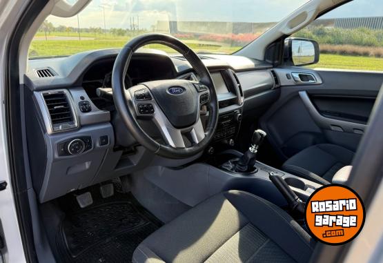 Camionetas - Ford Ranger XLT 2016 Diesel 172000Km - En Venta