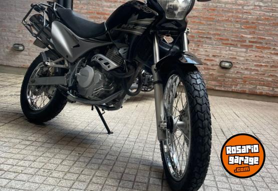 Motos - Honda NX4 2013 Nafta 38500Km - En Venta