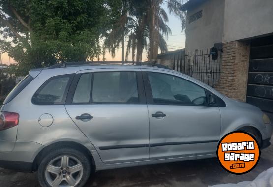 Autos - Volkswagen Suran 1.6 2007 Nafta 290000Km - En Venta