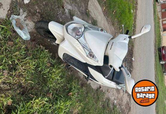 Motos - Honda �lite 125 2017 Nafta 25000Km - En Venta