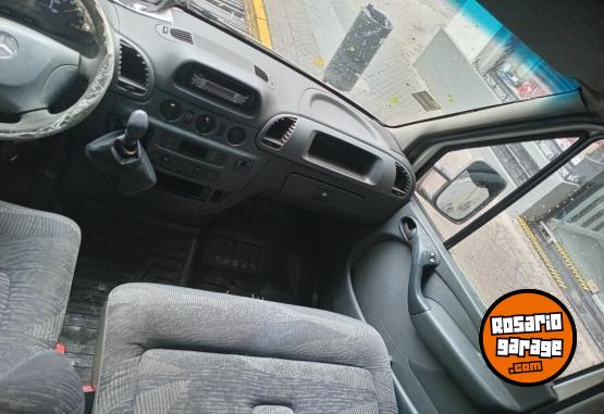 Utilitarios - Mercedes Benz Furgon largo 2004 Diesel 338000Km - En Venta